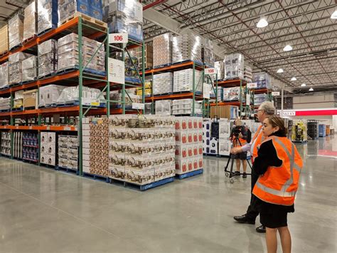 Costco Wholesale .